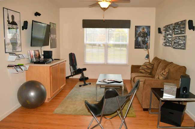 Fort Bragg’s apartment-style homes for unaccompanied and single Soldiers ranked among the Army’s best this year